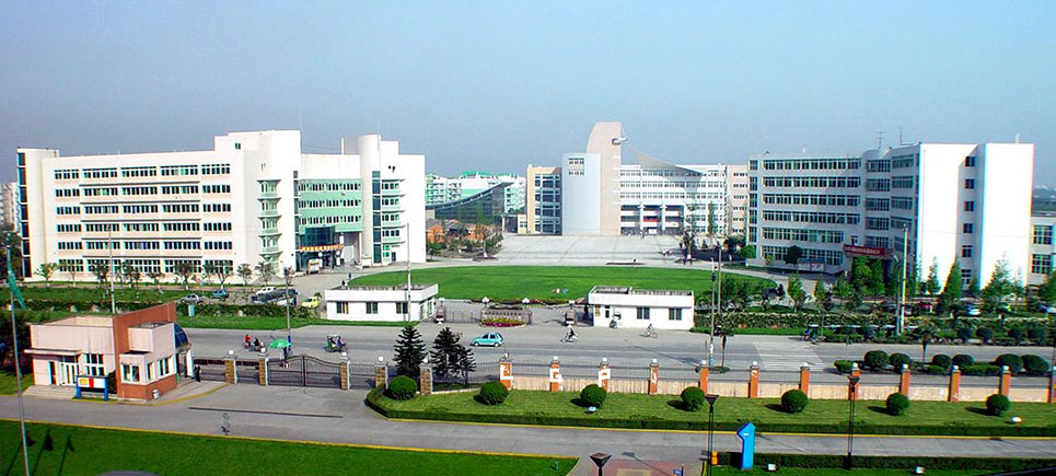 成都纺织专科学校老照片,成都文理历史课查笔记