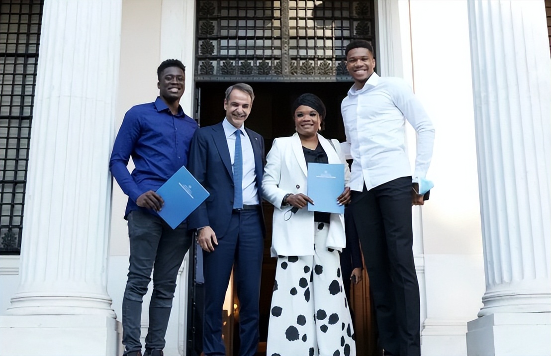 14岁开始打职业篮球,14岁开始打篮球算晚吗