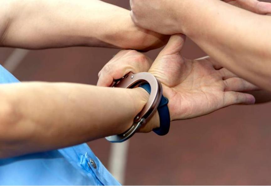 偷越国边境人员怎么处罚,偷越国边境案件出入境可以立案吗