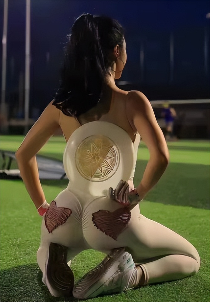 飞盘5分钟，拍照两小时！详扒“飞盘媛”背后的产业链