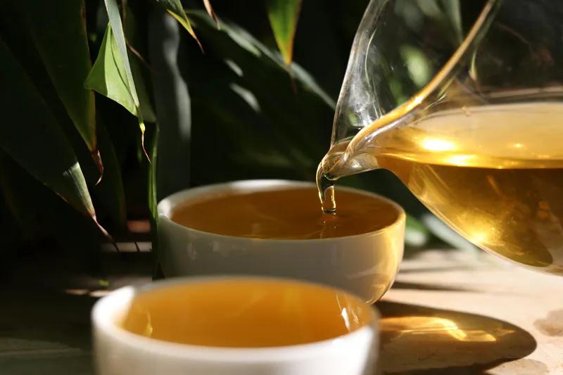 春季肝火旺喝什么茶好得快,肝火旺冬季适合喝什么茶