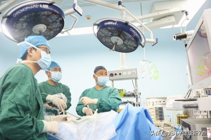 喝酒喝多了胃穿孔怎么治疗,喝酒食道管破裂还有救吗