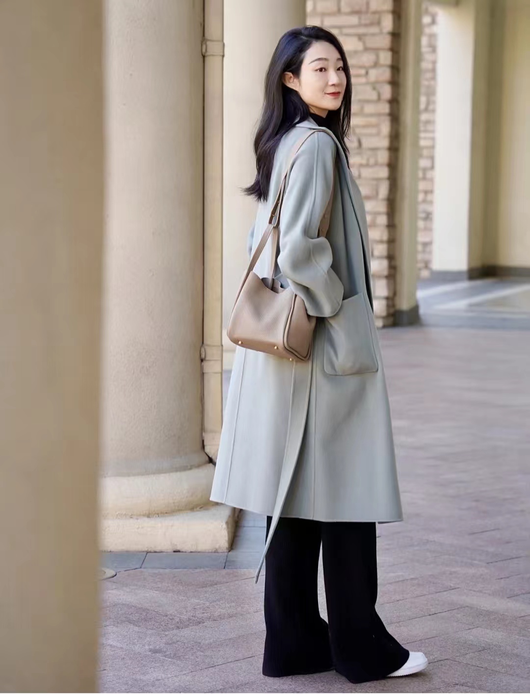 40到50岁秋冬高档女装连衣裙,秋冬搭配简约高级30岁到40岁