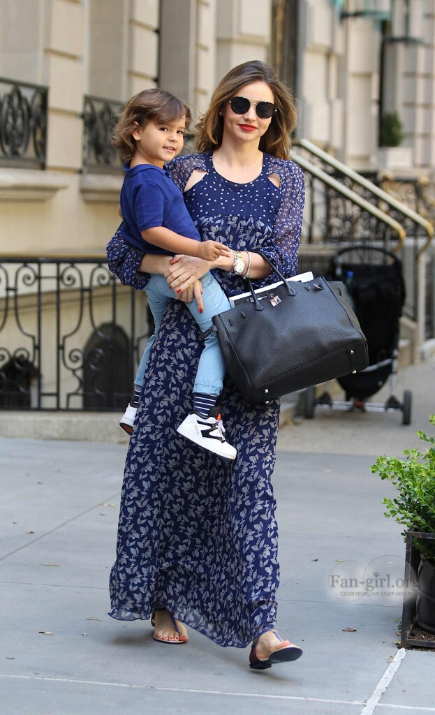 米兰达可儿街拍整合,米兰达可儿近况