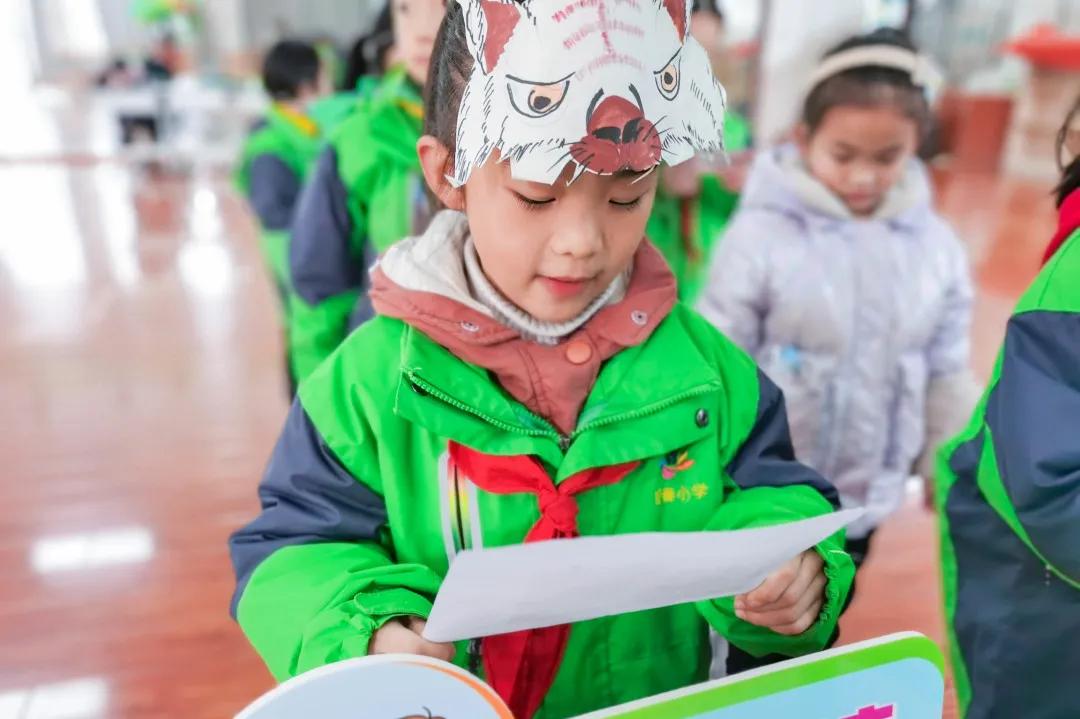 迎春小学二年三班,迎春小学2021届1班