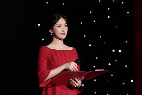 全球百大最帅面孔女生朱珠,全球最美面孔朱珠问鼎