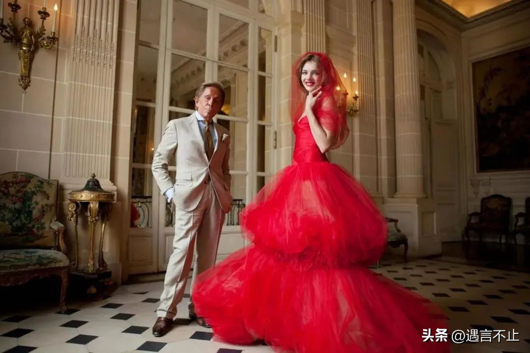 除了美貌，传奇为什么总发生在她身上？