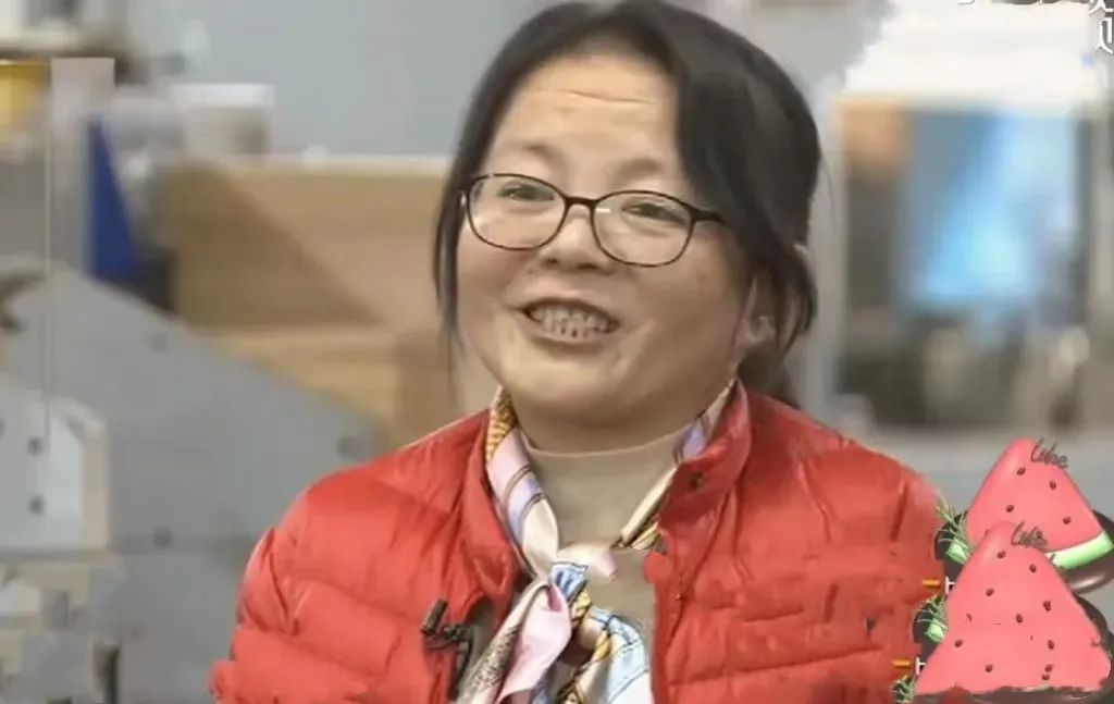 被骂“狗都不如”的脑瘫少年，带着35名残疾人创业年入1000万！背后的女人更让我感动