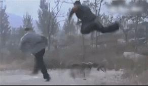 抗日神剧上百座大炮齐发炸鬼子,抗日神剧雷人名场面