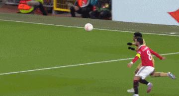 曼联2-1逆转巴萨赛后视频,复盘曼联2-2利物浦