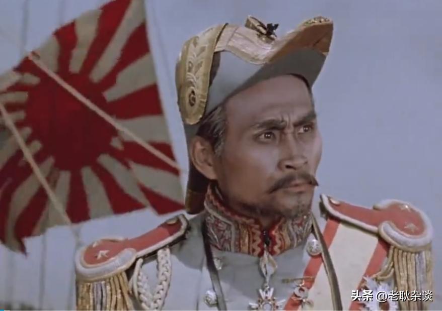 甲午风云邓世昌问为何不开炮,电影甲午风云李默然片段