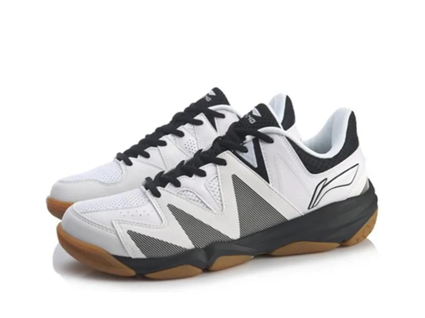 性价比高的羽毛球鞋推荐,性能和颜值并存的羽毛球鞋