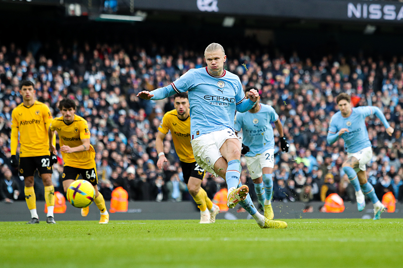 拜仁4-0巴萨技术统计,拜仁7:0巴塞罗那传奇战绩