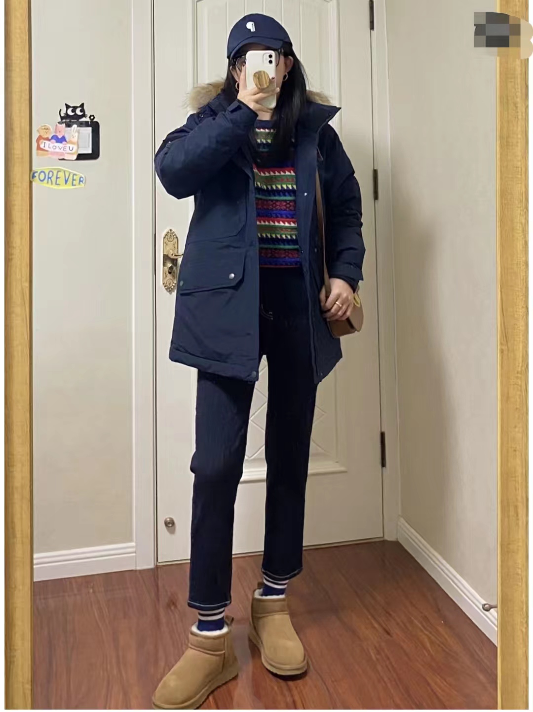 羽绒服搭配什么衣服保暖又好看,羽绒服的穿搭秘籍有哪些