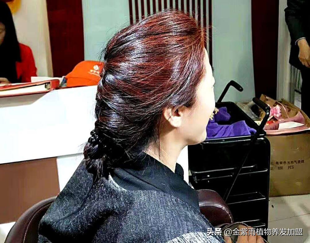 养发馆十大加盟品牌排名,养发师植物养发馆加盟总部