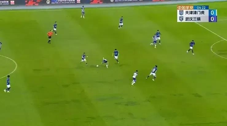 中超联赛奇葩一幕,中超奇葩场景