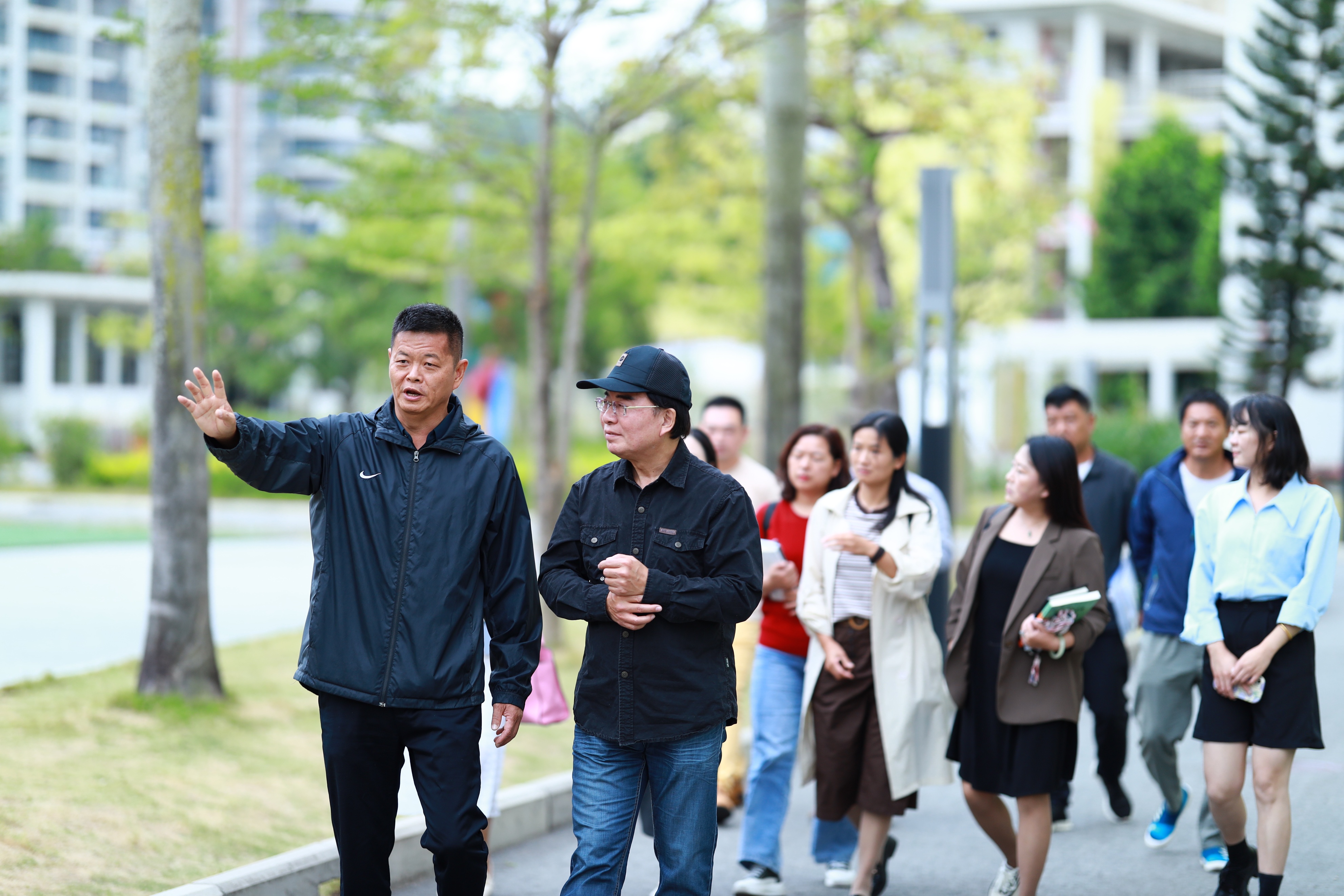 韩乔生足球经典口误,足球搞笑解说韩乔生