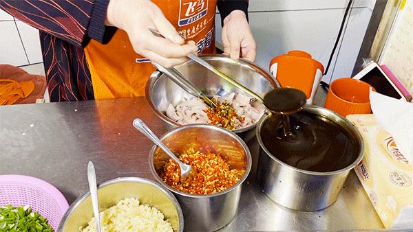 乐山30家苍蝇馆子，我不允许你还没吃过！