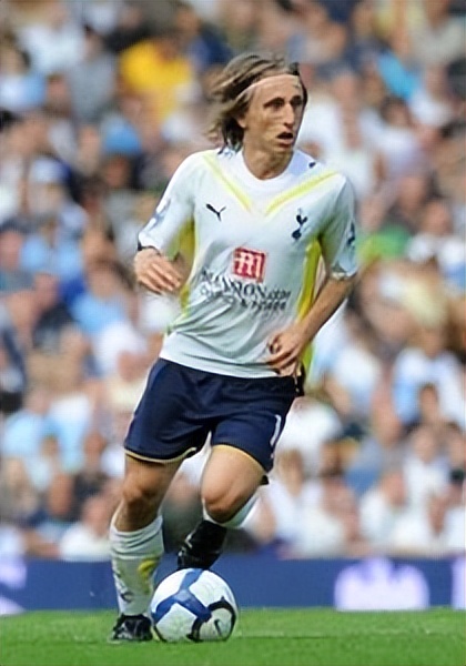 卡塔尔世界杯各国巨星名单排名,卡塔尔世界杯各国足球阵容