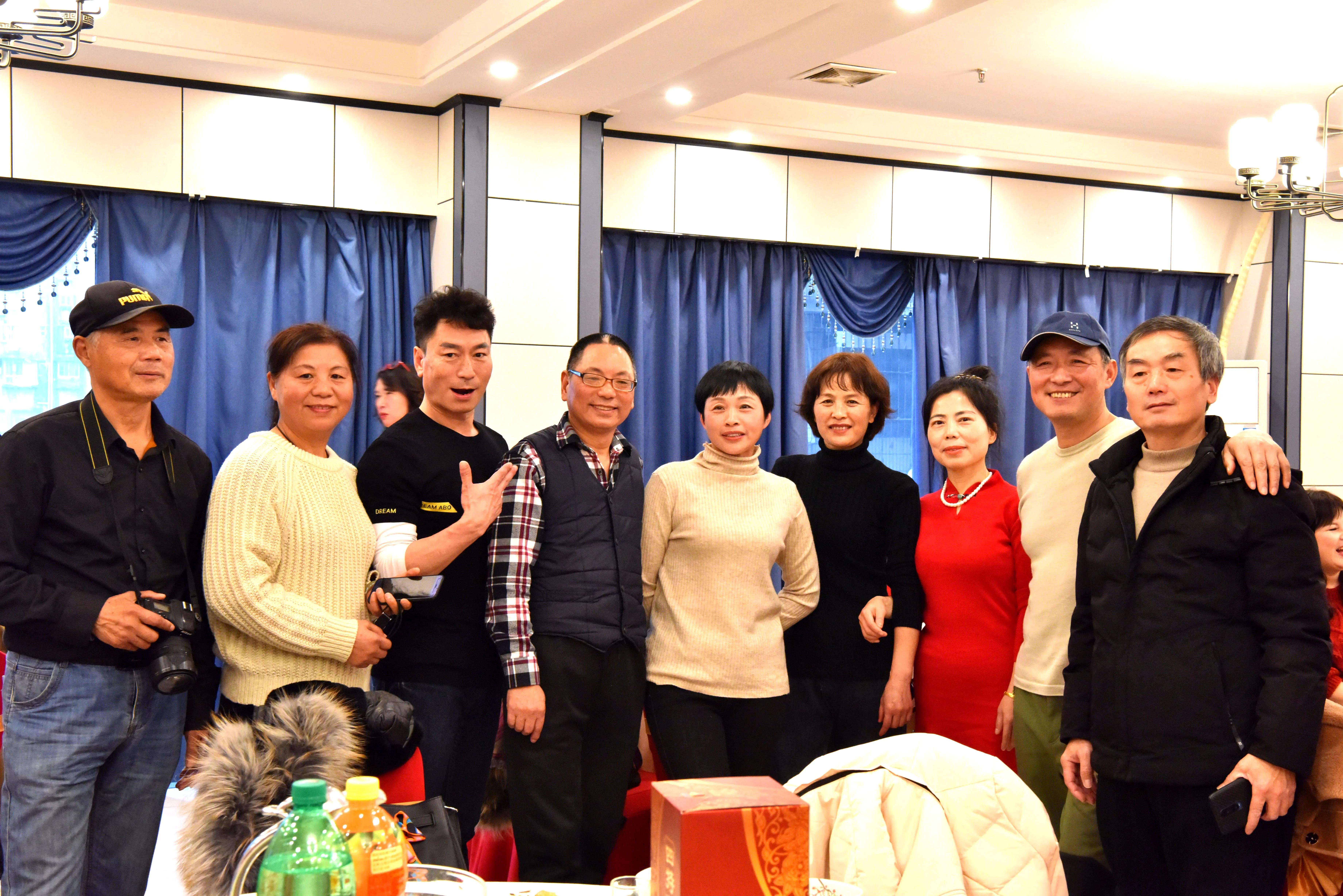 开心群庆迎新年活动侧记