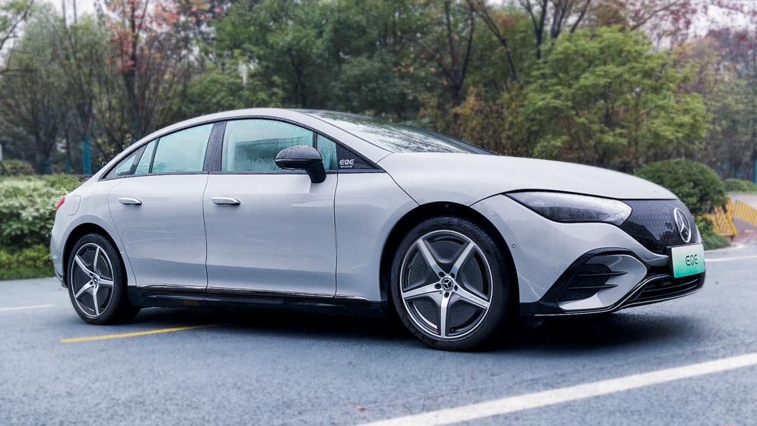 现在的车连“灯”都这么卷了吗?