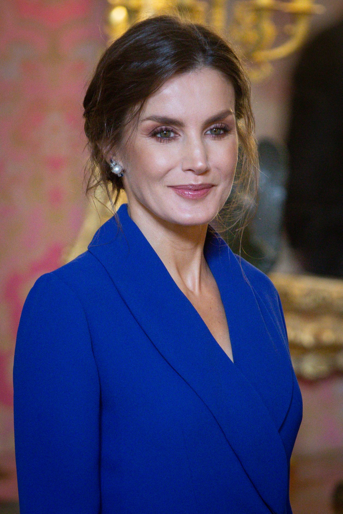 西班牙王妃莱蒂齐亚zara,西班牙王妃莱蒂齐亚英国女王