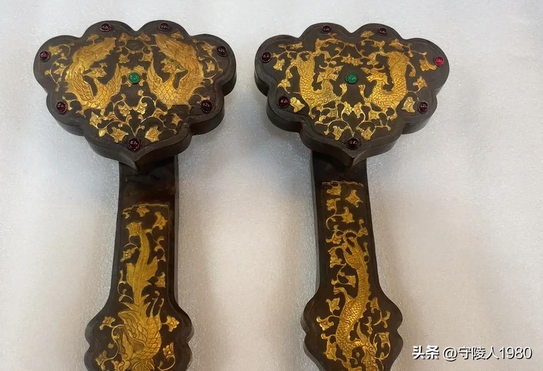 唐代铜鎏金錾刻工艺特征,錾刻鎏金铜包银如意