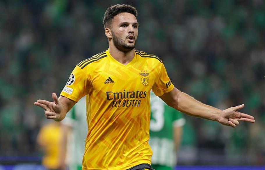 14分被逆转,巴黎4比0大胜第一名