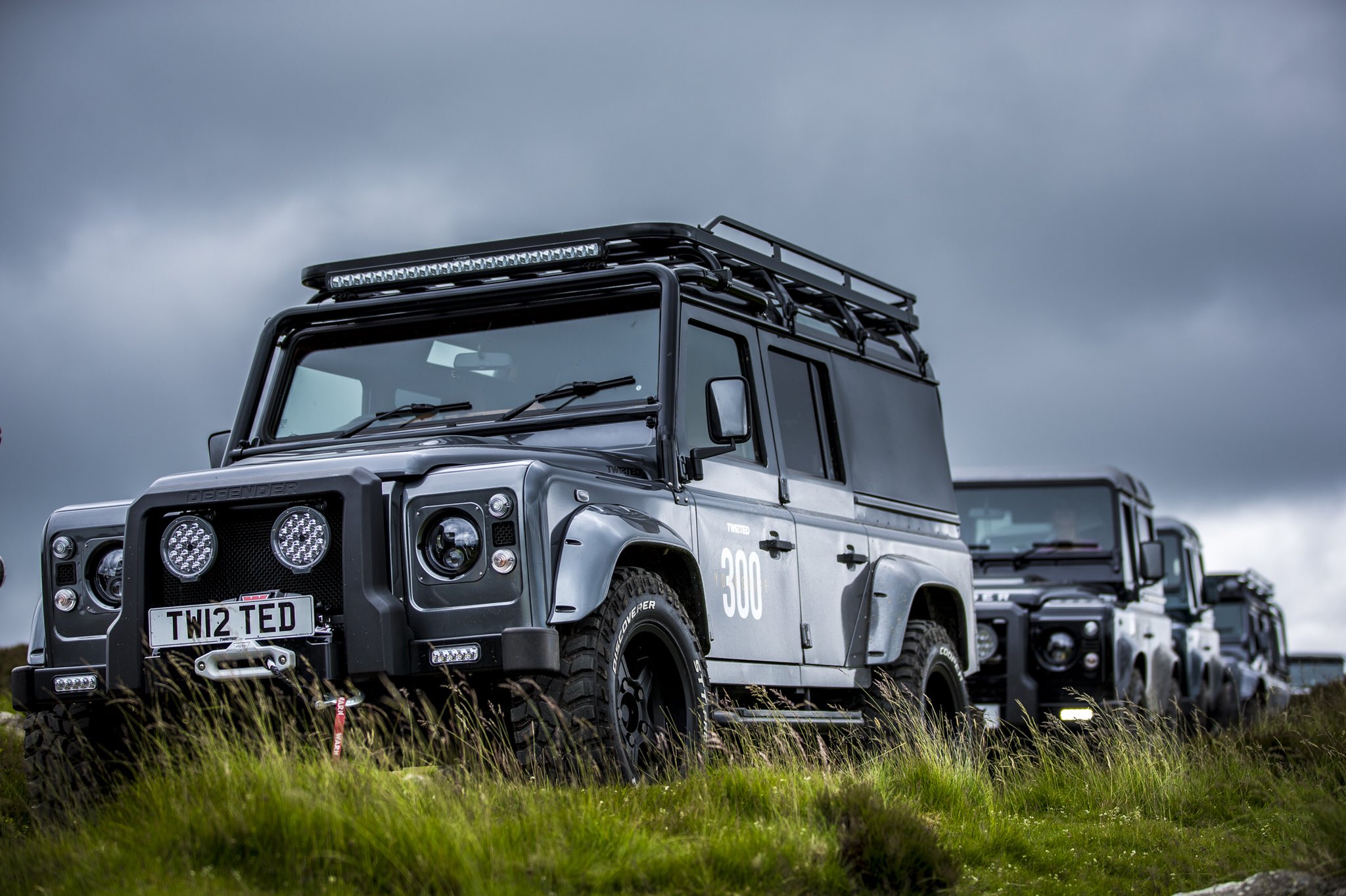 宝马ix3和蔚来ec6哪个更值得入手,宝马x3和蔚来es6怎么选择