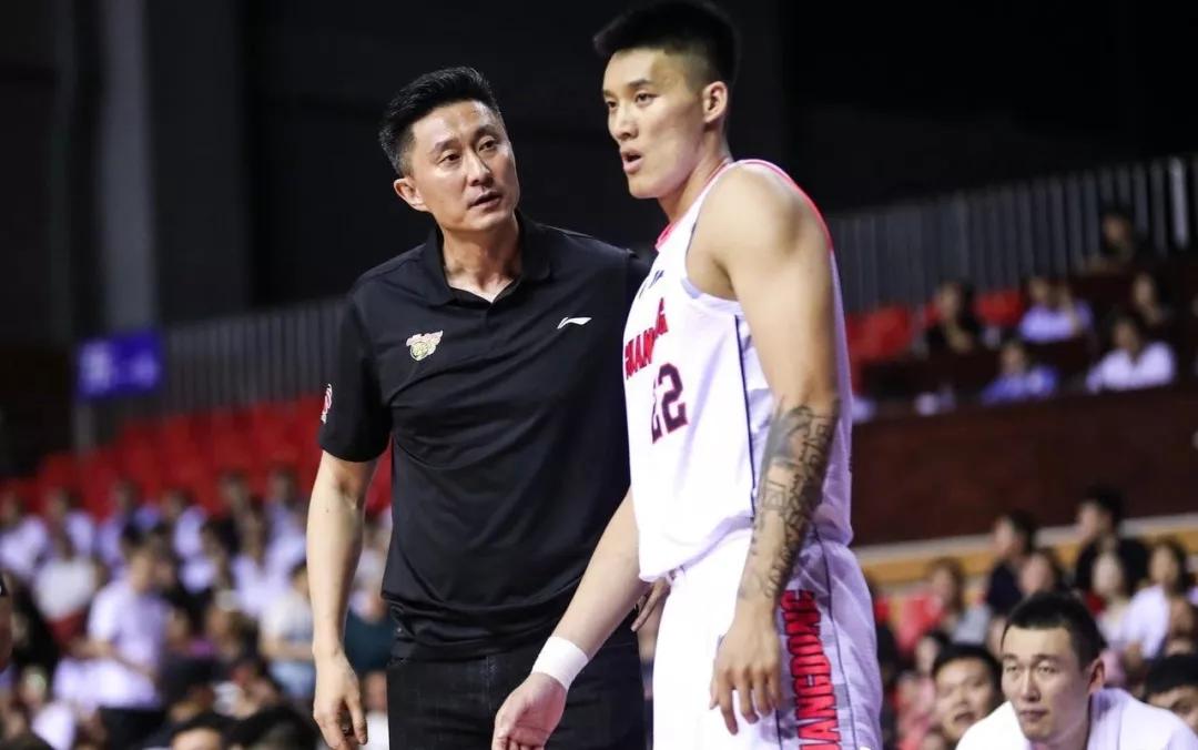 骞夸笢瀹忚繙璧电澘鎬掑惣,瀹忚繙鐢风鏉滈攱鍙戦闆嗛敠