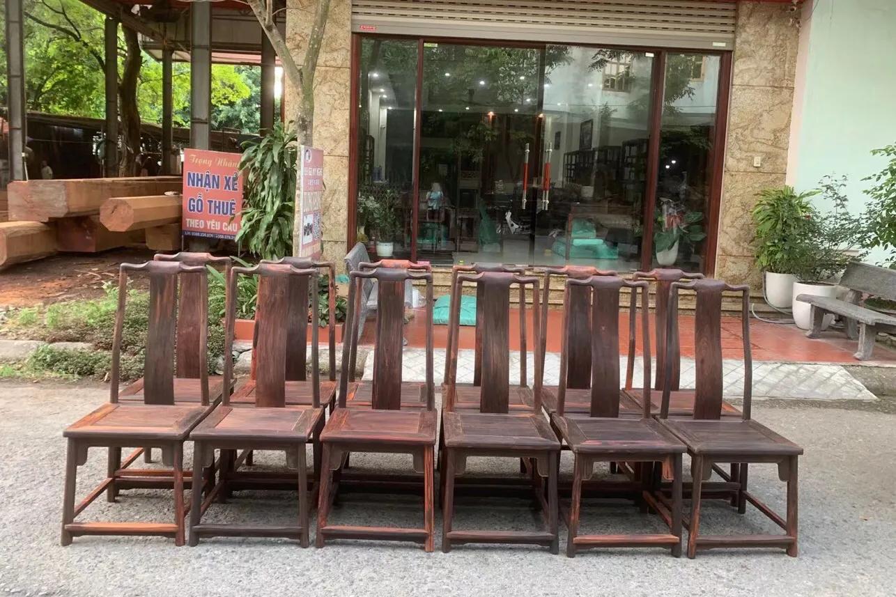 大红酸枝交趾黄檀圆桌图片,浦寨大红酸枝交趾黄檀明式餐桌