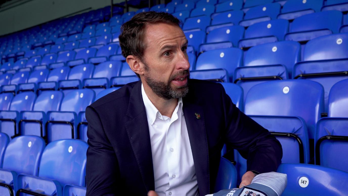 英超球队球衣上的虞美人,英超落场球衣