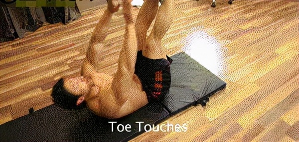 腹肌虐腹的视频,快速虐腹动作15天虐出完美腹肌