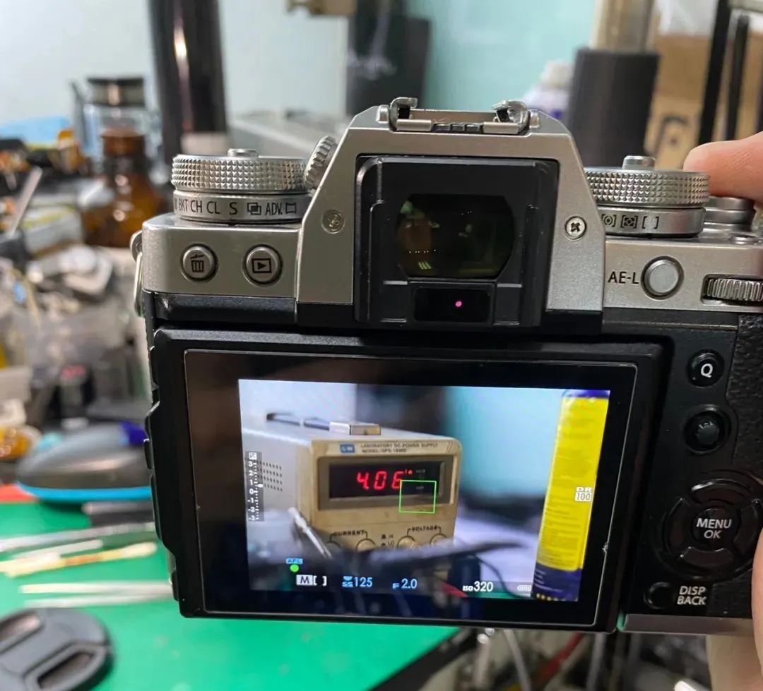 手机掉水里相机模糊,相机掉水里