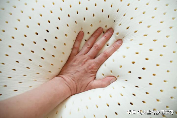 乳胶床垫防压防塌,乳胶床垫的陷阱