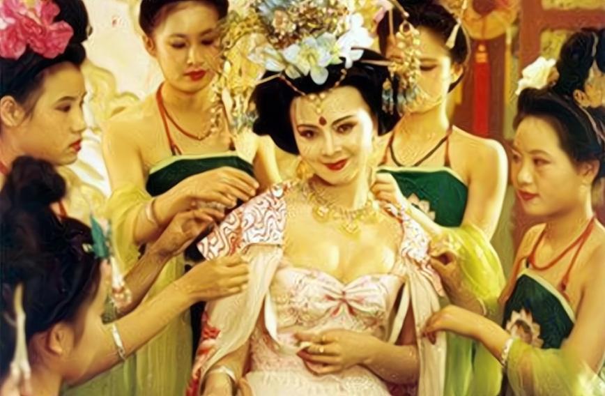 杨玉环跟李世民是什么关系,杨玉环是怎么被李世民追的