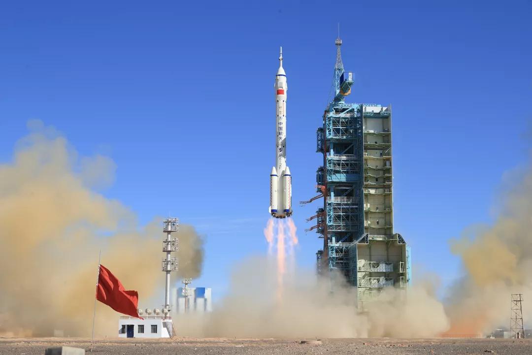 他是电影原型之一！提刀为*药火**“整形”三十年