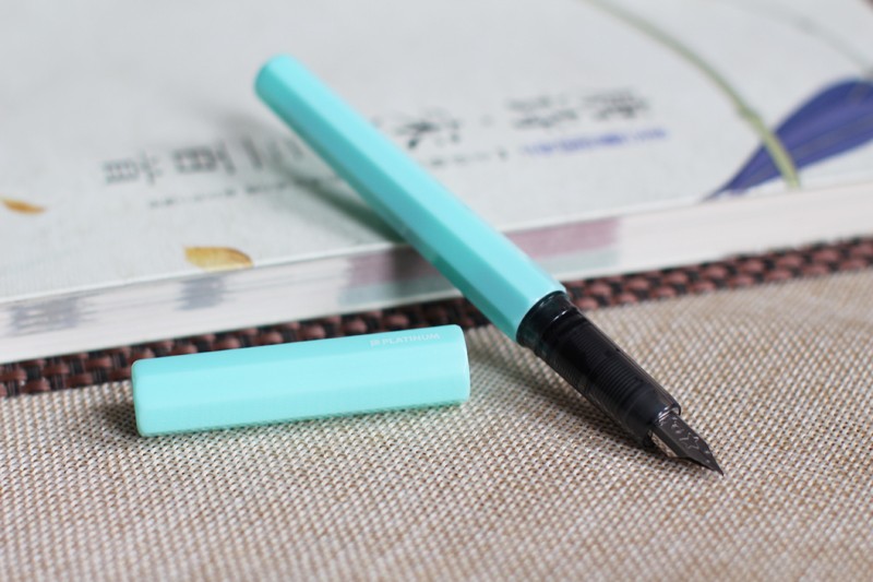 便宜又好用的钢笔推荐平价,推荐小钢笔