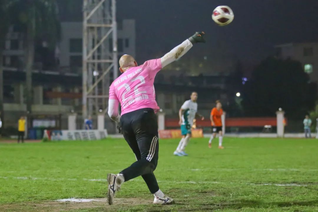 中外大战比拼,火星撞地球强强对决nba