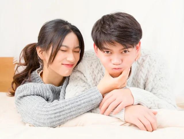 男朋友爱你为你做的十件事,男朋友为你做过8件事说明爱你