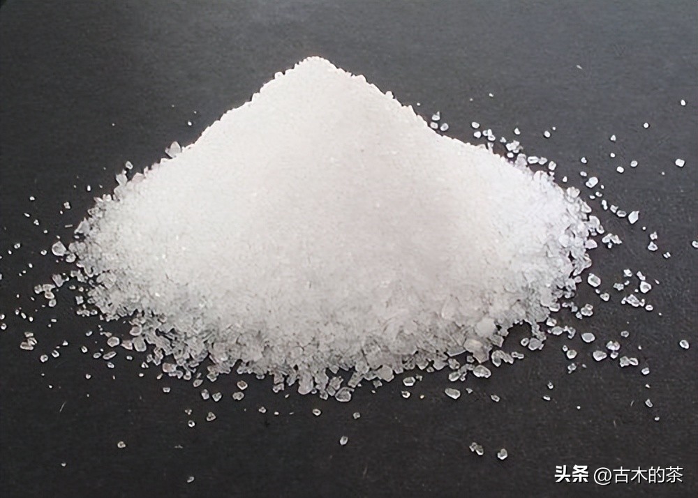 用于环氧树脂和氰酸酯共聚物的苯基膦酸铜的阻燃性和热性能