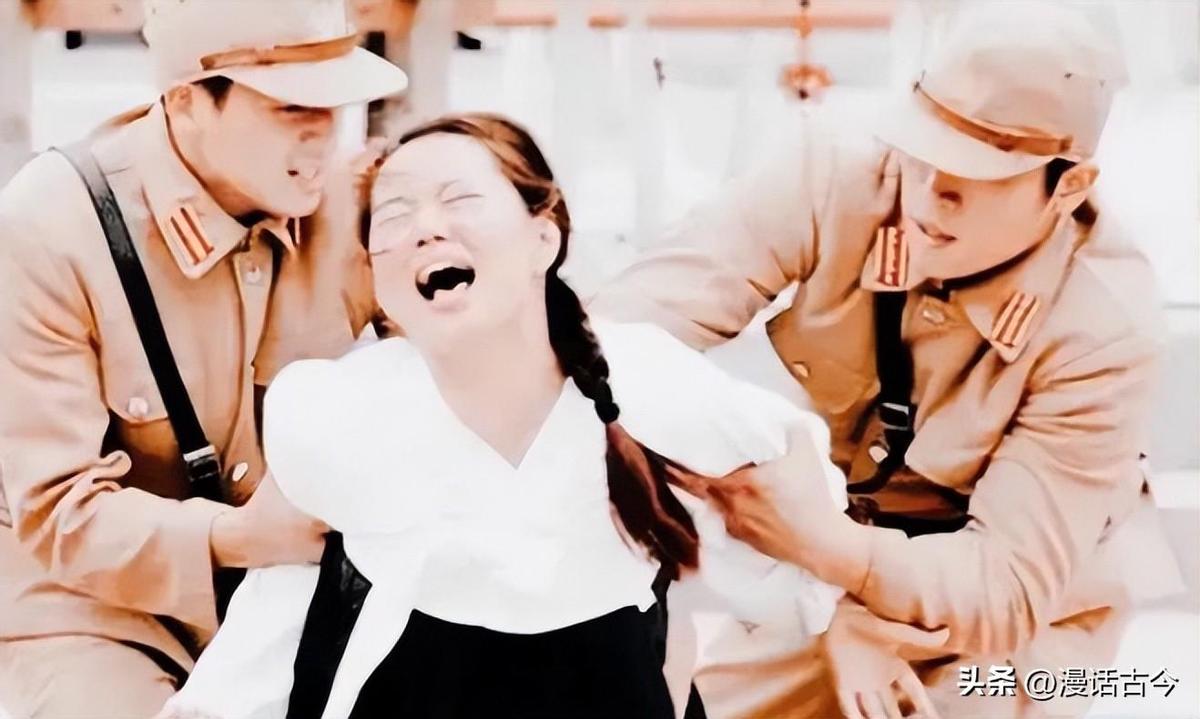 晚清女子真实老照片,晚清老照片还原穷人美艳贵妇