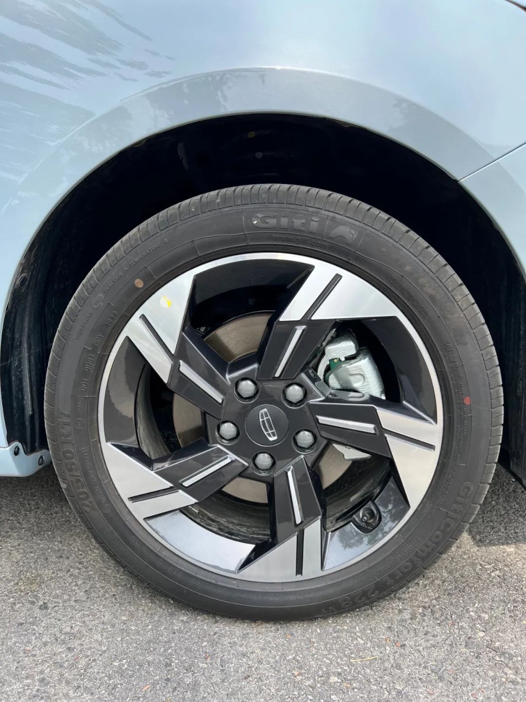 帝豪l雷神超级电混,帝豪超级电混