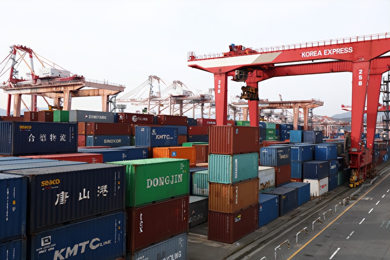 朝鲜贸易顺差,朝鲜集装箱进出口贸易