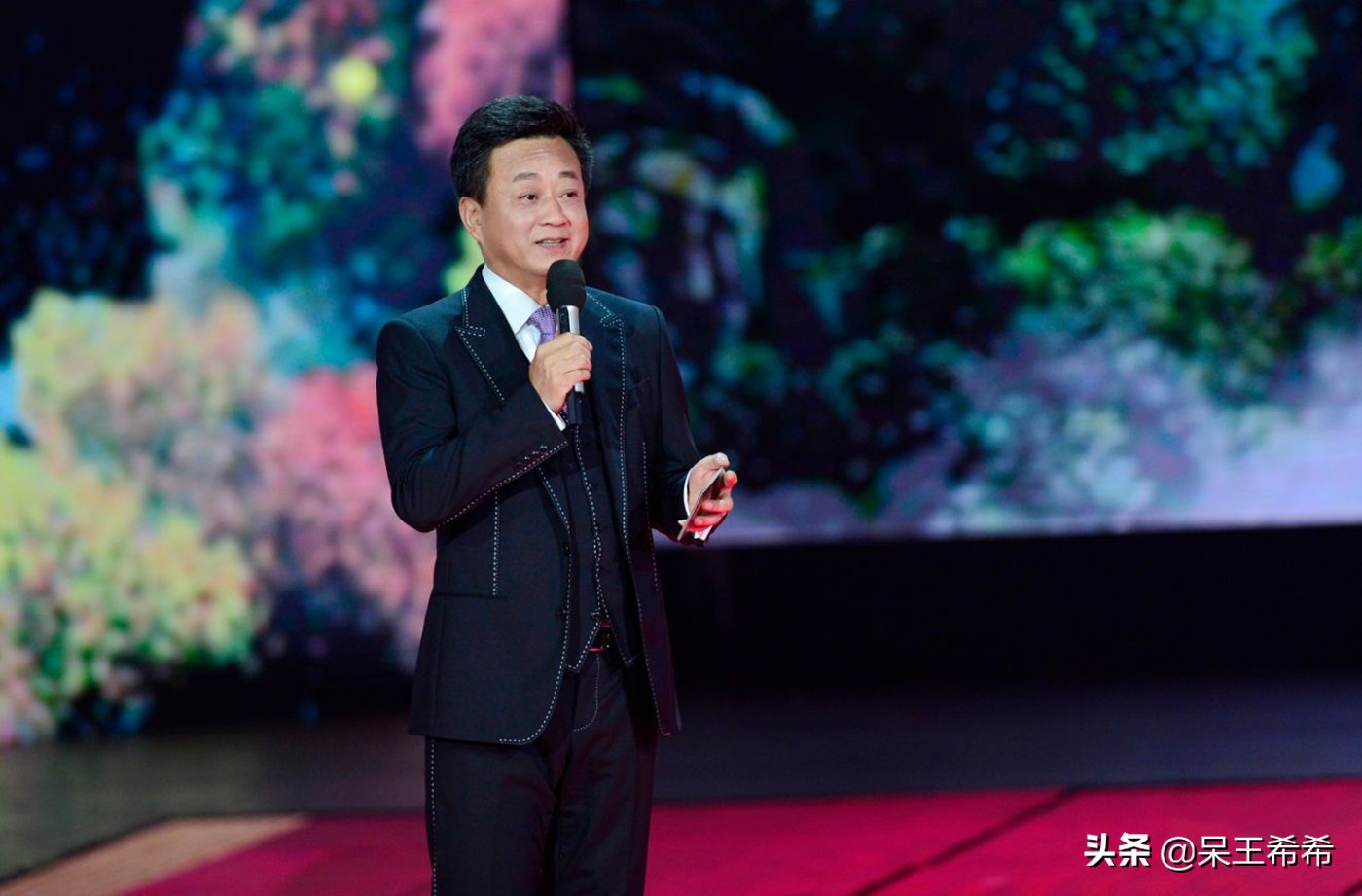 央视主持人朱军的近况,央视主持人朱军难掩老态