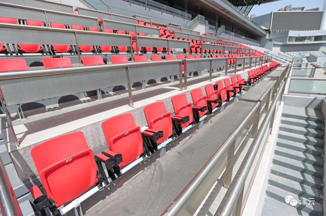 泰达球场最佳观看位置,泰达足球场看足球比赛