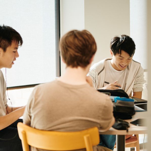 西澳大学申请,西澳大学现在申请还来得及吗