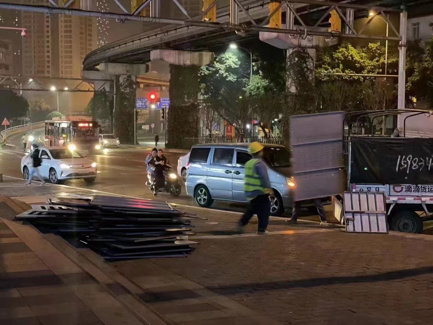 沙坪坝的沙不是砂砂舞的砂,九龙坡的九也别是999的9