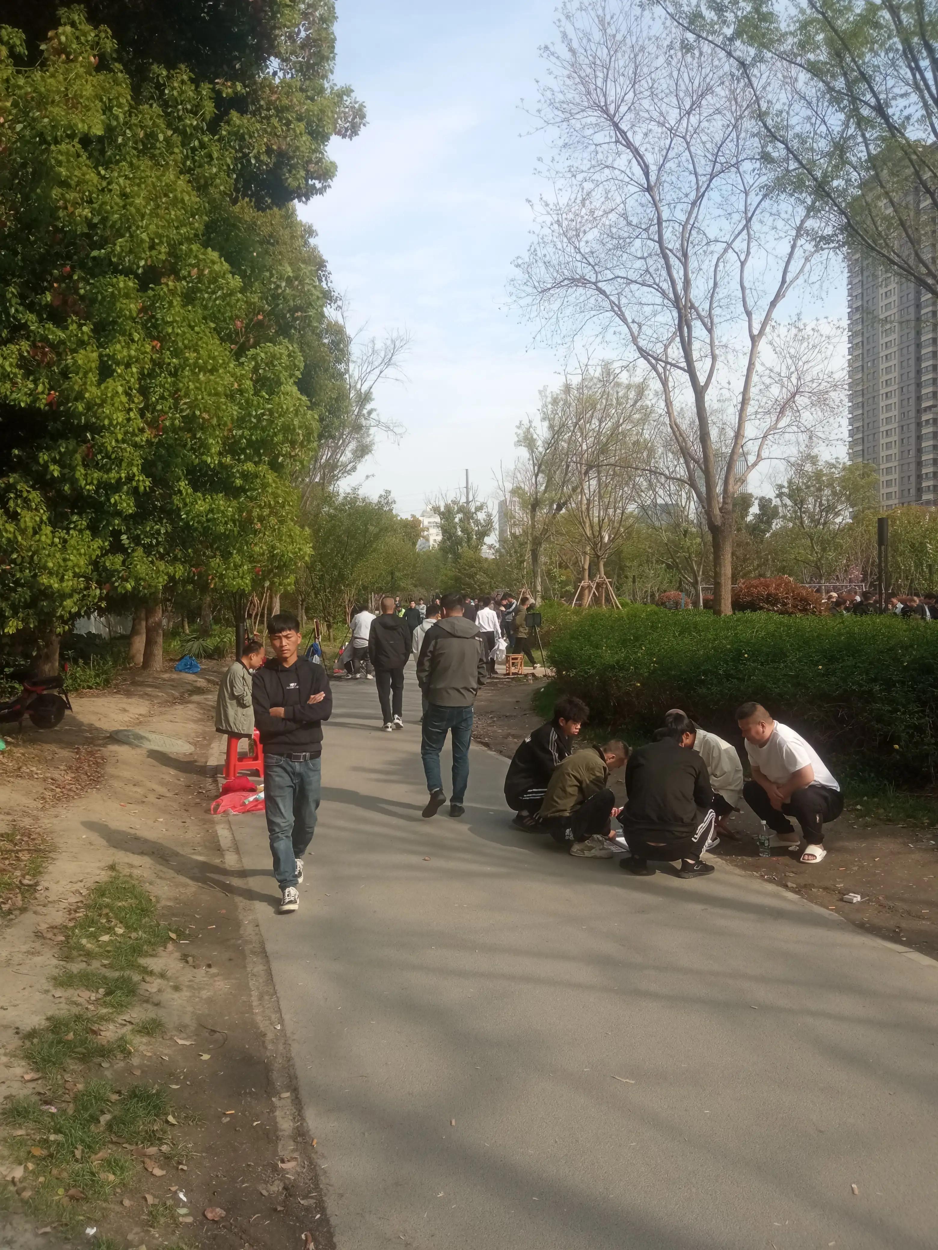 工资太低有没有兼职副业,工资太低了干点什么副业