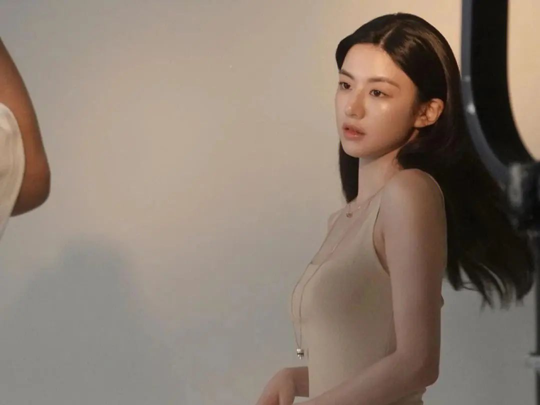 韩国女星全智贤巅峰颜值,小全智贤韩国高级脸